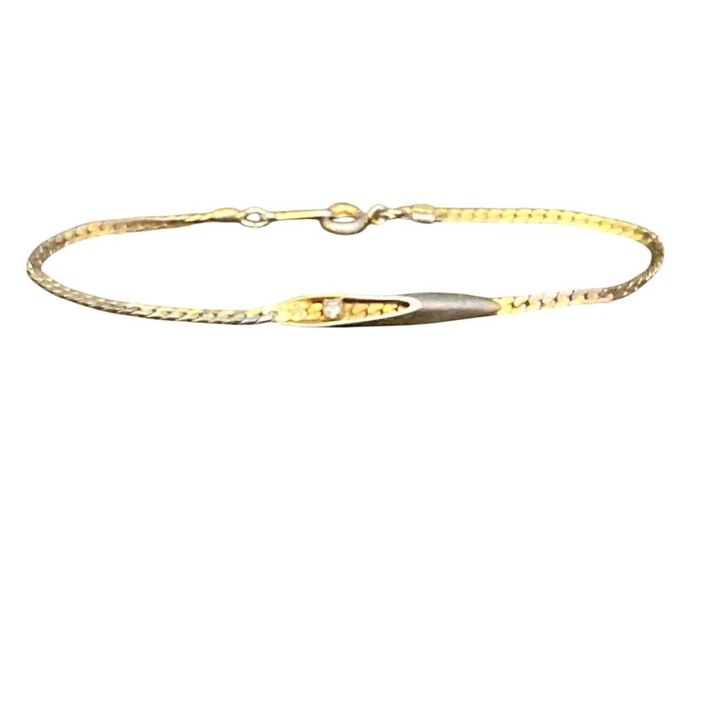 Avon Bracelet Gold Tone Vintage Herringbone Chain 7"
